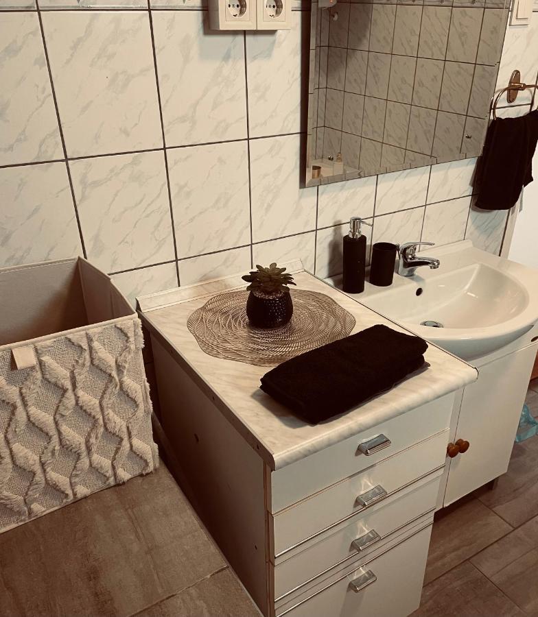 Toerpi Apartman Halmaj Luaran gambar